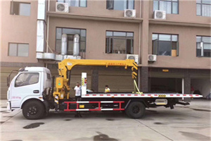 泉山附近汽车轮胎更换